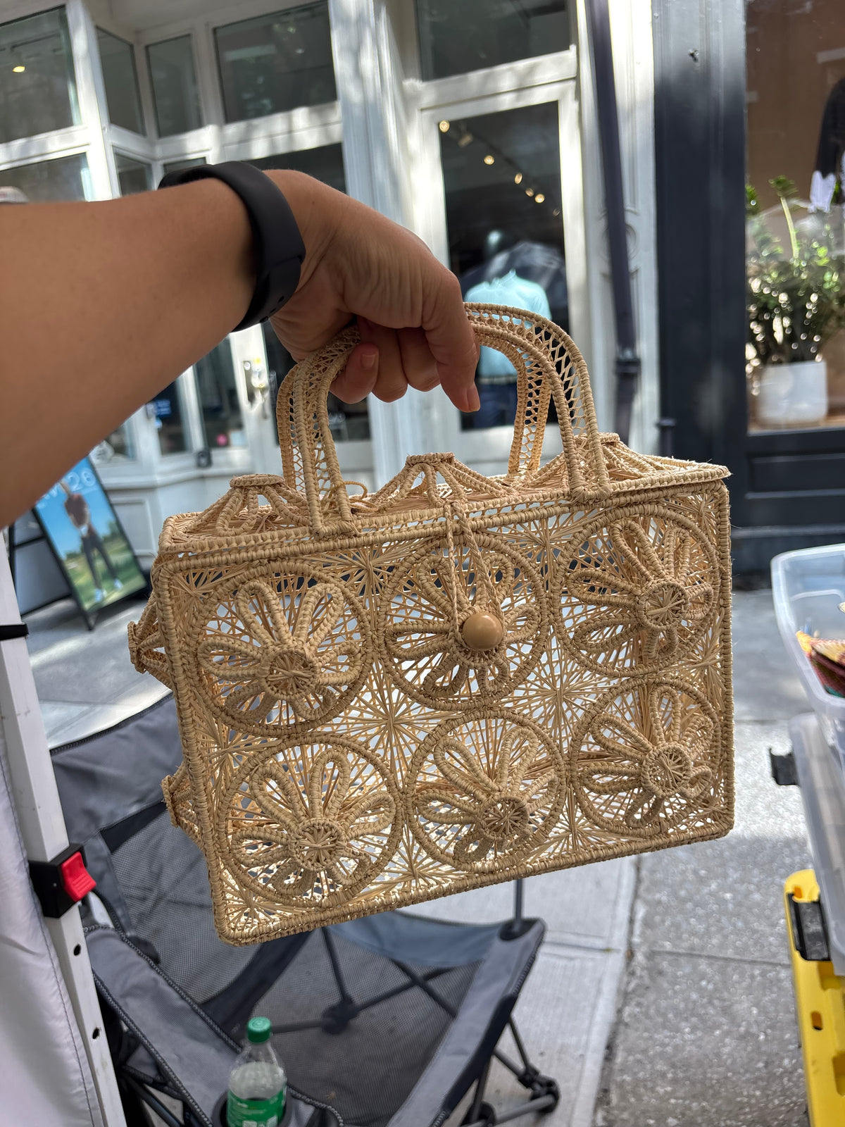 MAGNOLIA FLORAL HANDBAG